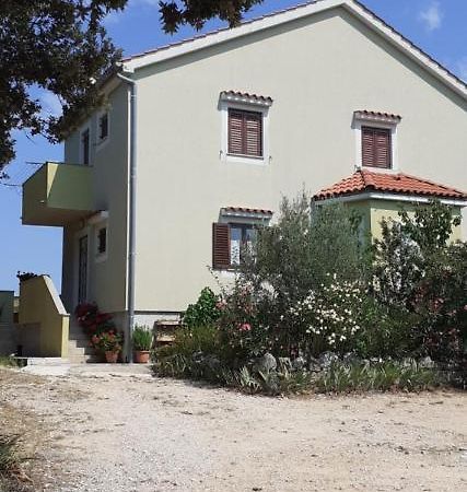Kelk Loznati Apartment Bagian luar foto