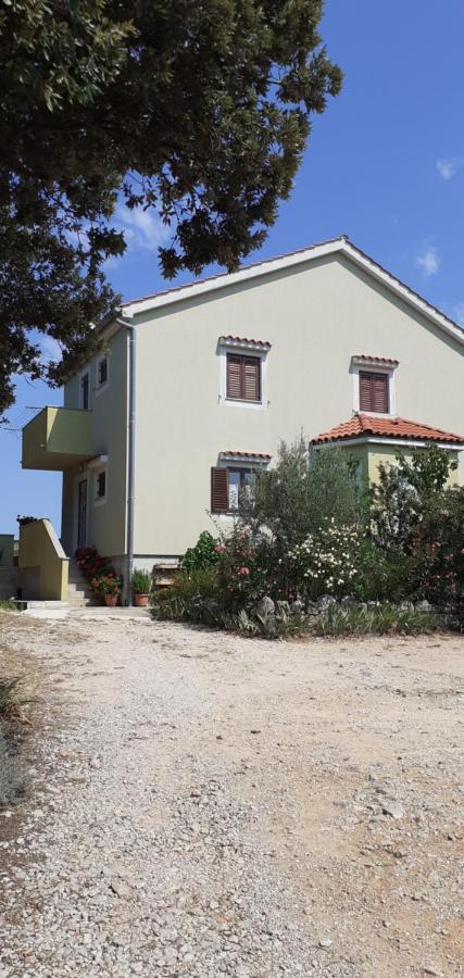 Kelk Loznati Apartment Bagian luar foto
